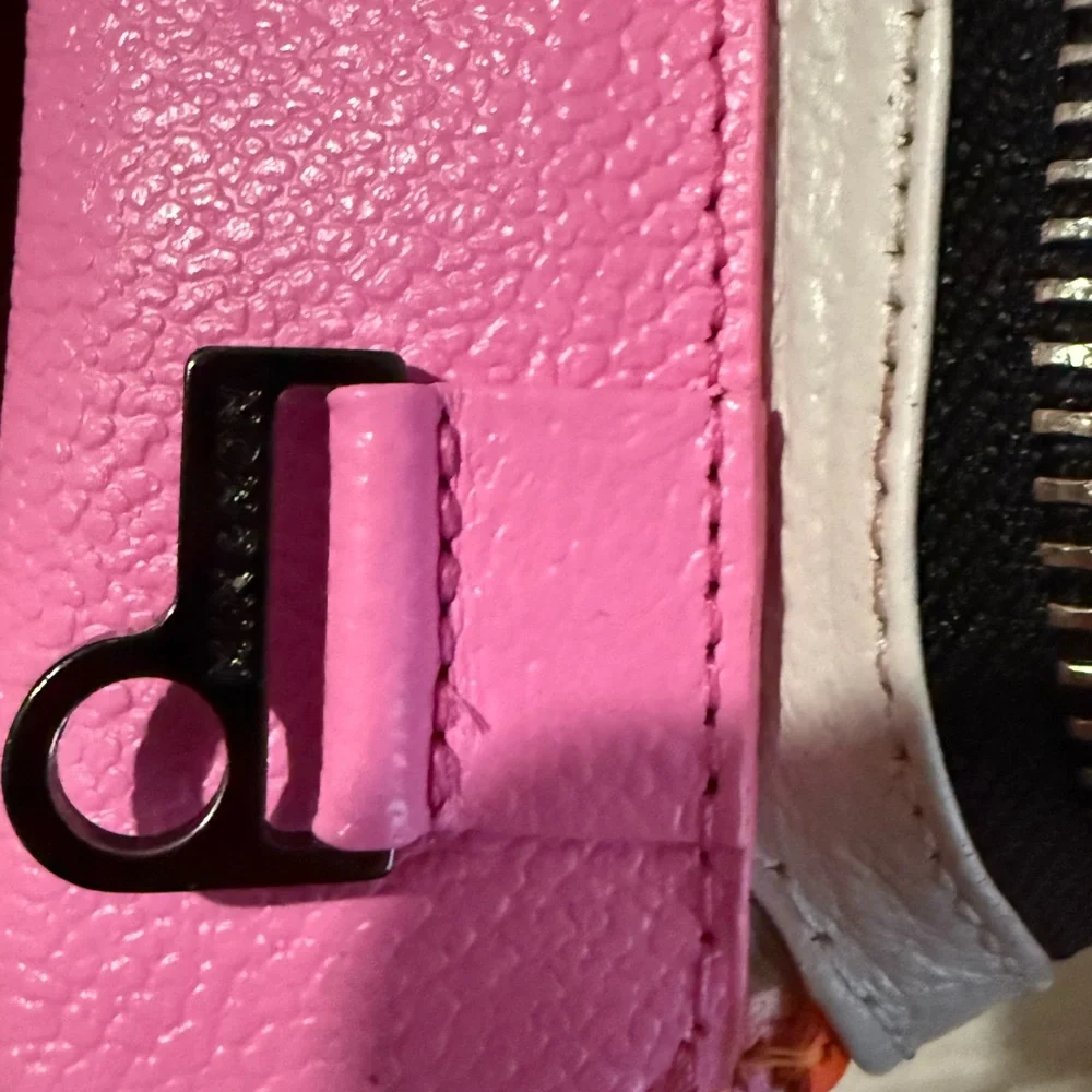 Min & Mon Pink and Brown Eye-Patterned Bag, and octopus keychain - Picture 10 of 13